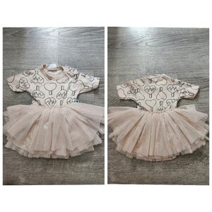 Bundle Of 3 Baby Girl Items 0-3 Months
